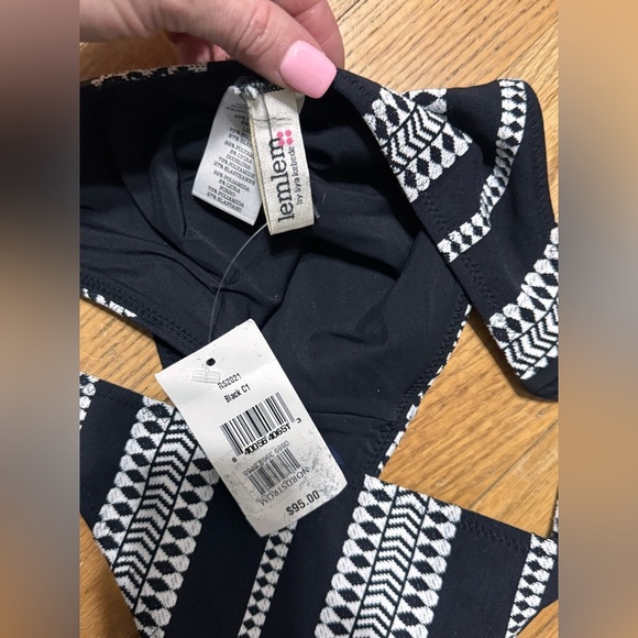 Lemlem LUCY Side Tie Bottom in LUCHIA BLACK - Picture 6 of 7